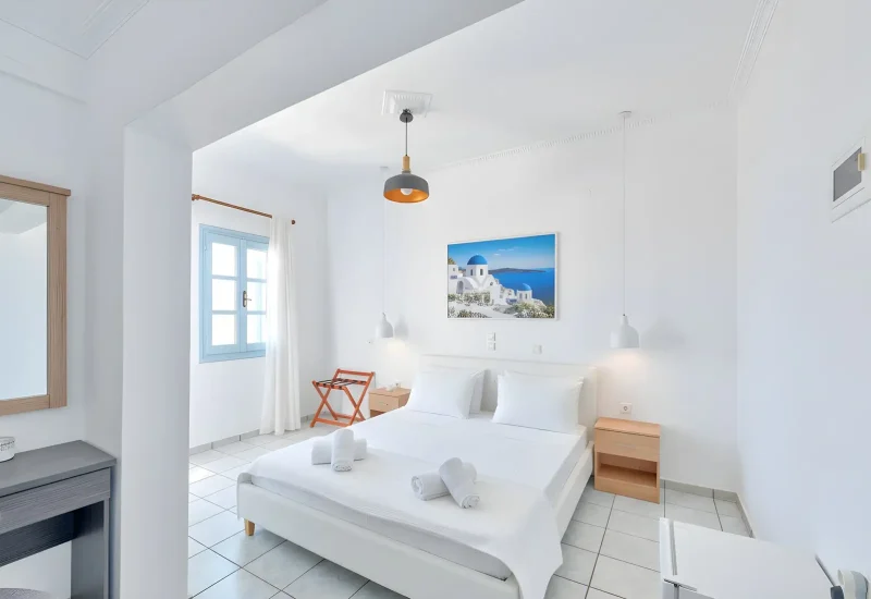 Lume D'oro Syros - Our rooms provide everything you need to ensure a unique experience.