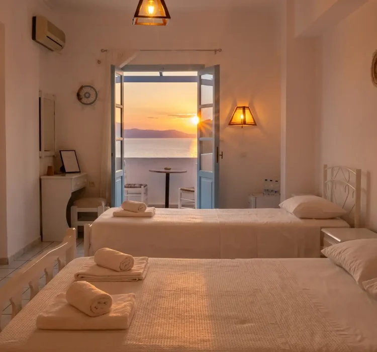 Rooms to Rent Syros